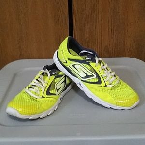 Skechers GoMeb Speed (V1)